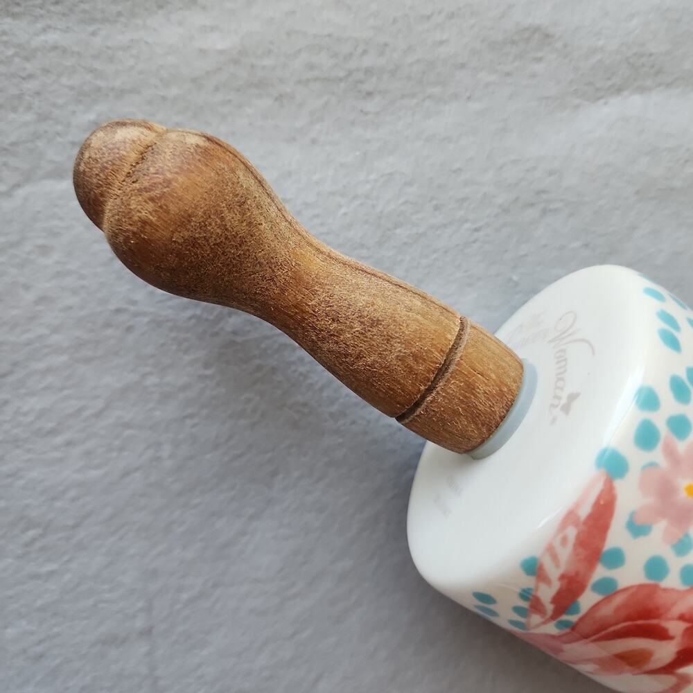 Pioneer Woman Rolling Pin Spring Melody Ceramic Floral Acacia Wood Handles 18in - Picture 4 of 8